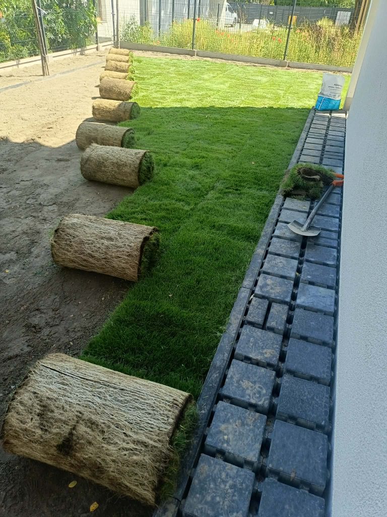 Zielony zakatek ogrody Konstancin