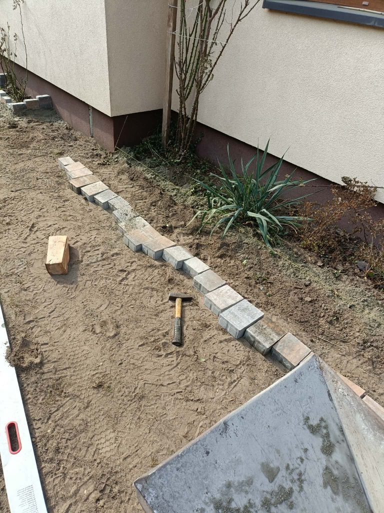 Zielony zakatek ogrody Konstancin